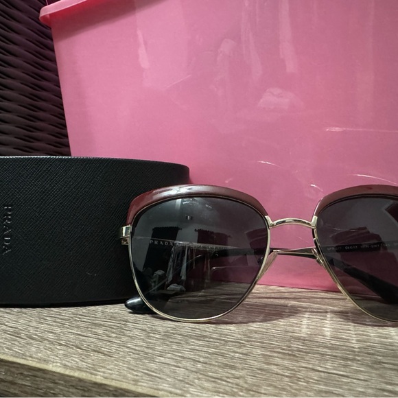 Prada Women\'s Sunglasses - Gold Frame with Black Lenses red trim main image 4